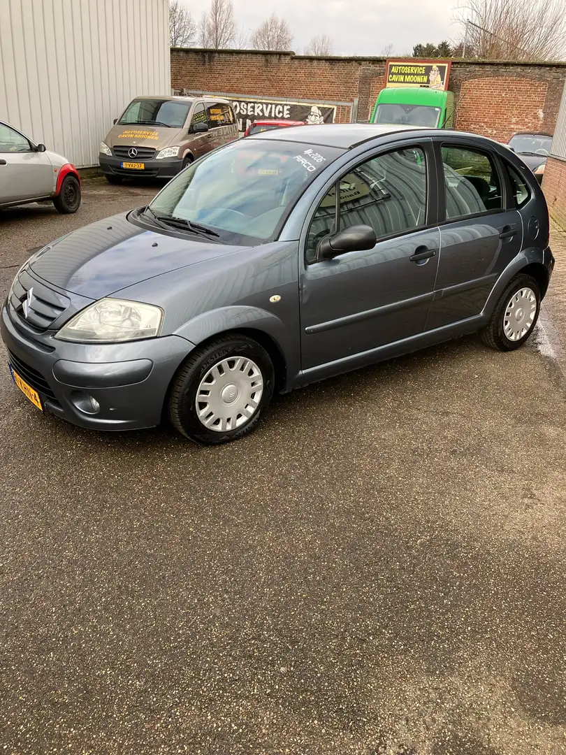 Citroen C3 1.4i Ligne Prestige Grijs - 2