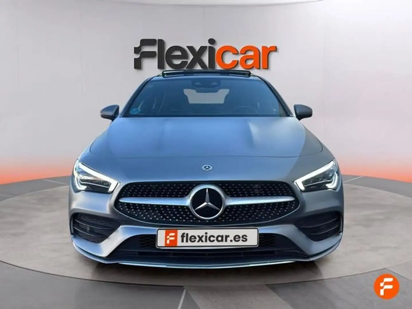 Mercedes-Benz CLA 250 4Matic 7G-DCT Gris - 2