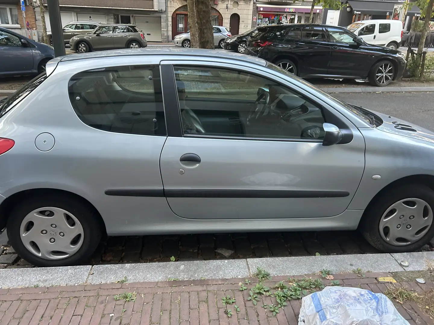Peugeot 206 1.4i XR Présence A - 1