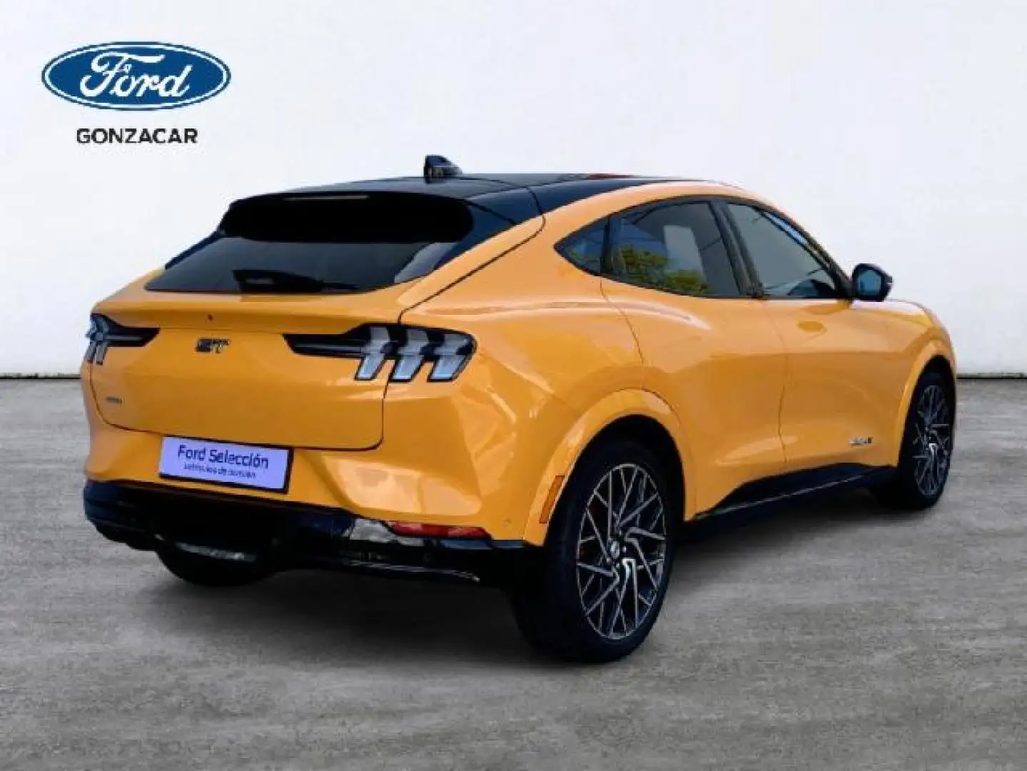 Ford Mustang Mach-E AWD 358kW Batería 98.8Kwh GT Oranj - 2
