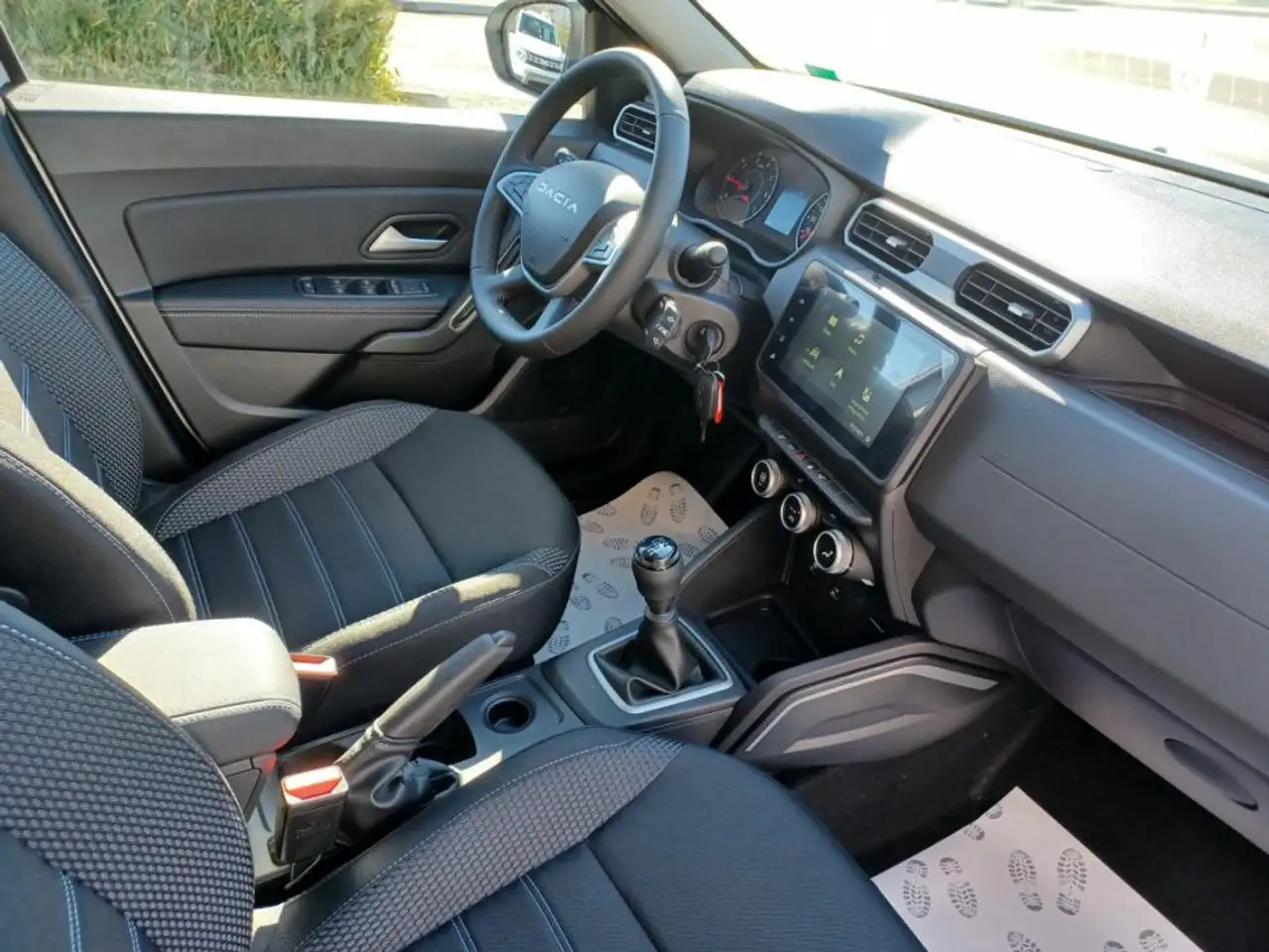 Dacia Duster — photo 9