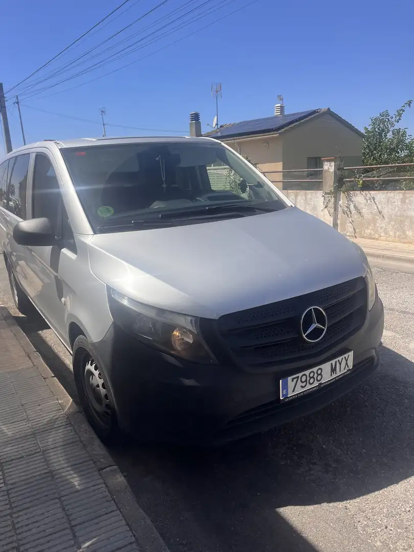 Mercedes-Benz Vito Tourer 119 CDI Select Larga Aut. - 1