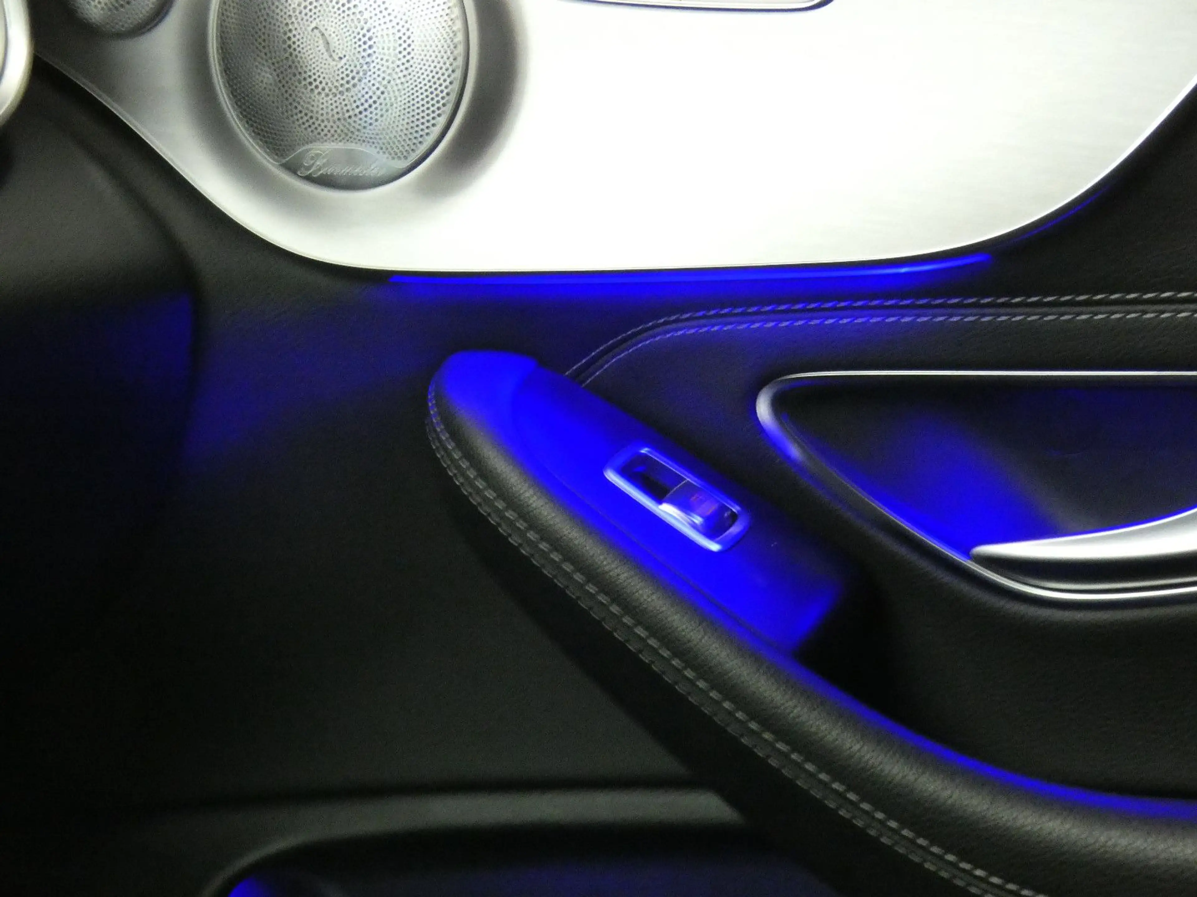 Mercedes-Benz C 200 Coupe AMG*LED*NAVI*AMBIENTE*BURMESTER*CAM — photo 15
