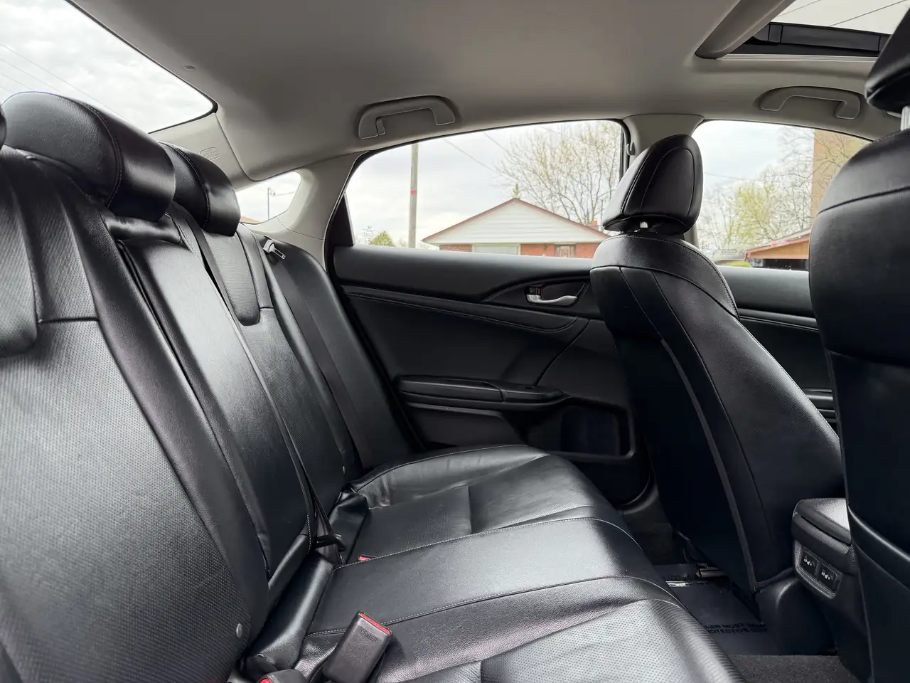 Honda Insight снимка Honda Insight