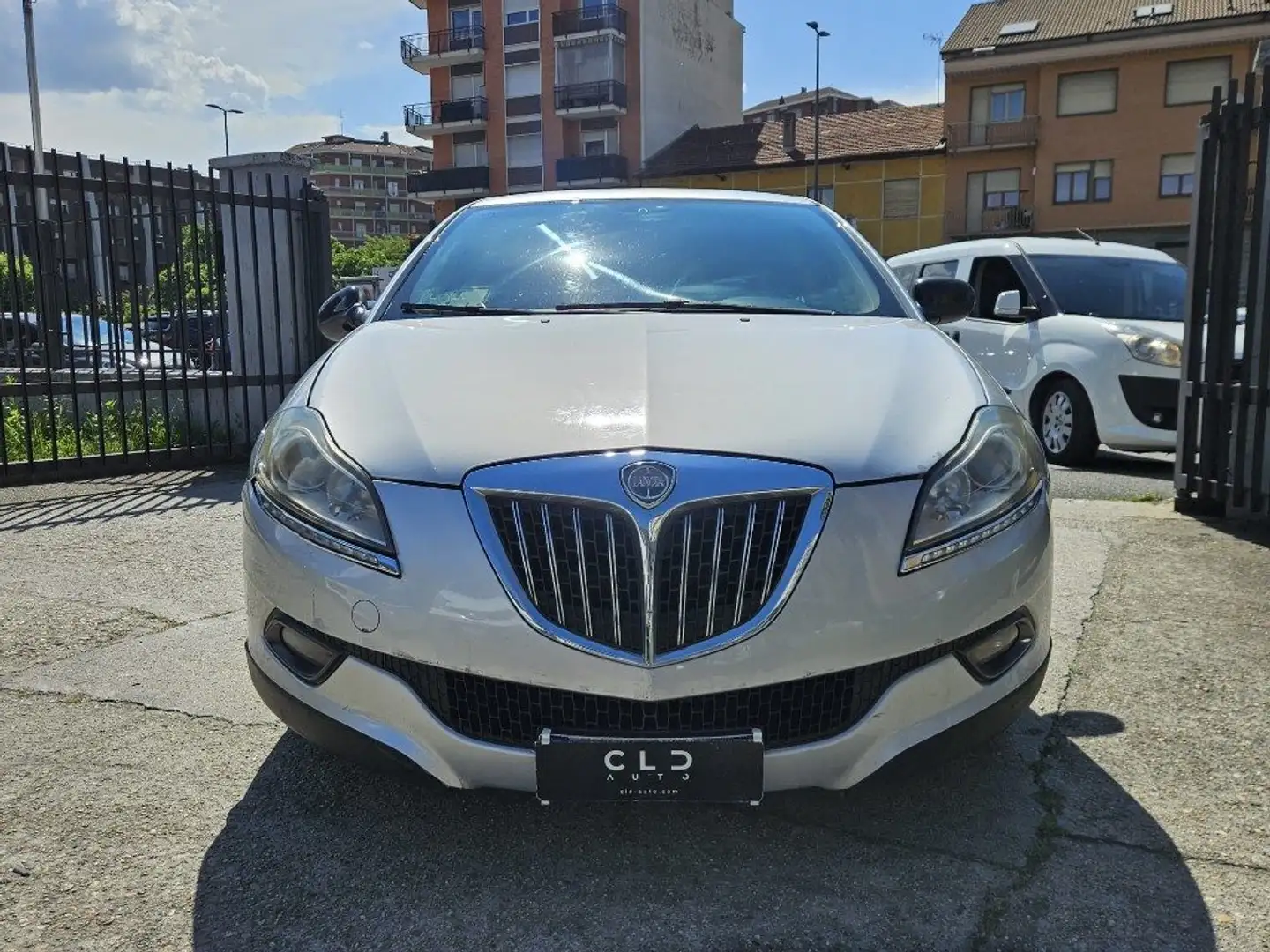 Lancia Delta 1.6 MJT DPF Argento Grigio - 2