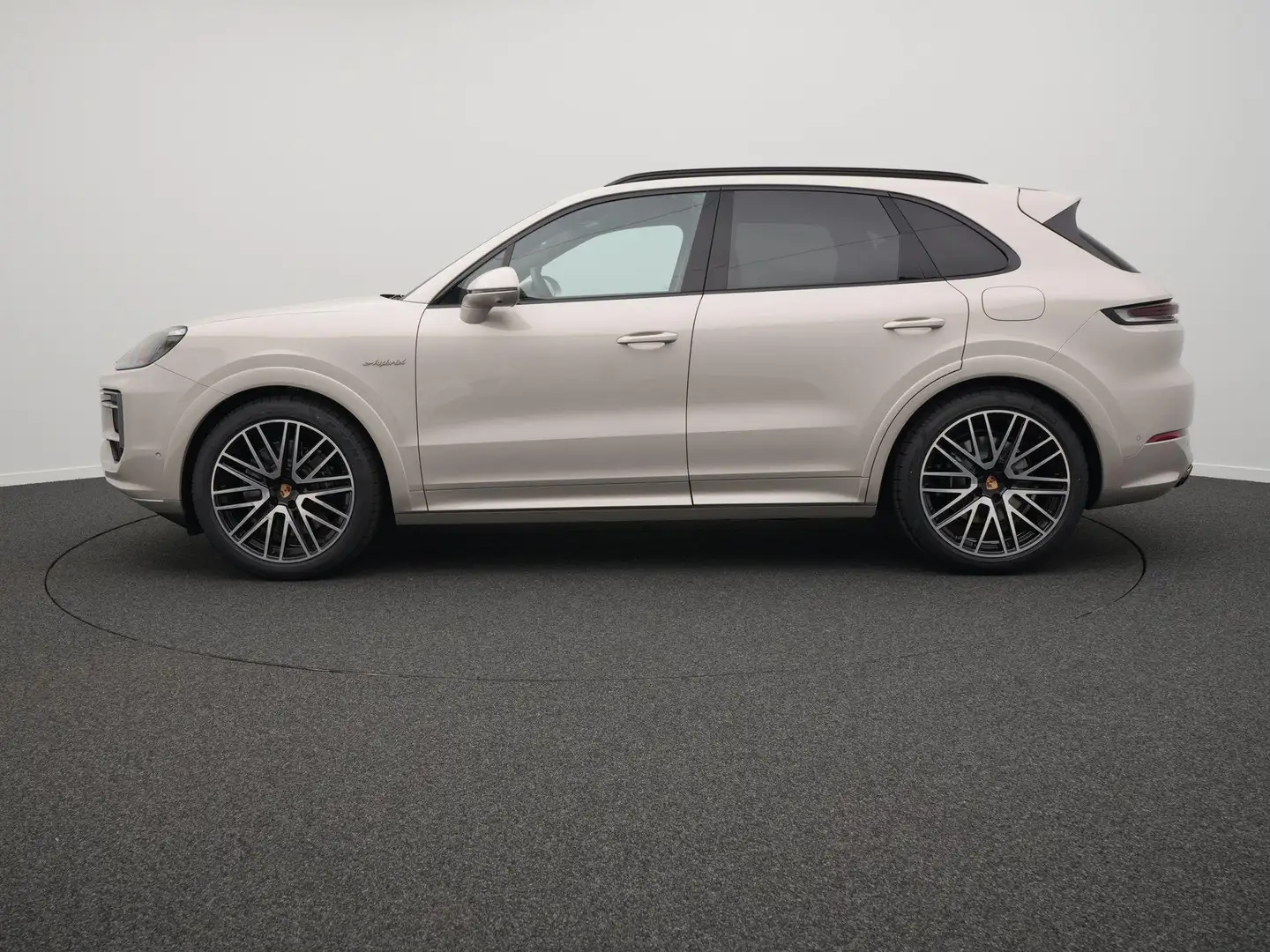 Porsche Cayenne S E-Hybrid - 2