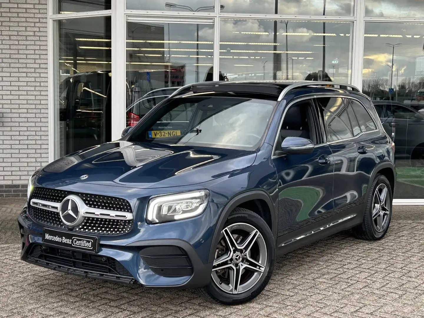 Mercedes-Benz GLB 200 Advantage Blu/Azzurro - 2