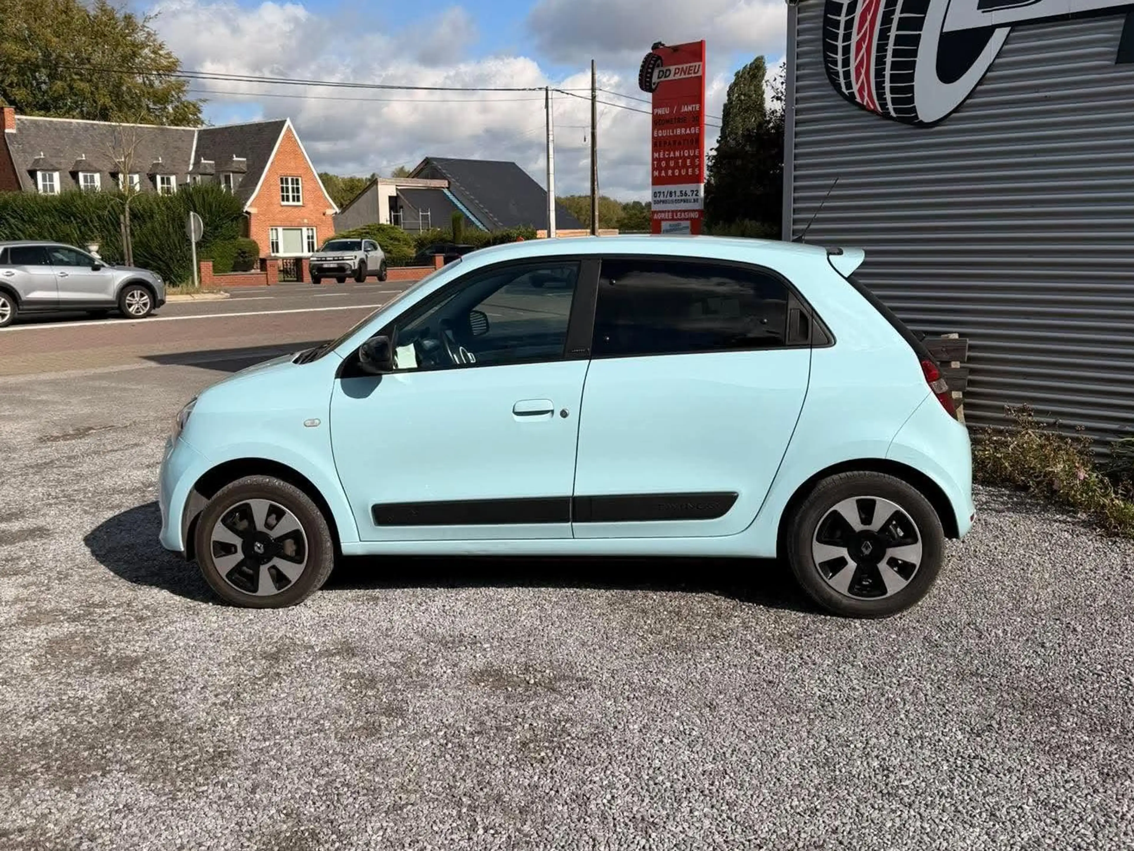 Renault Twingo Twingo 1.0i SCe Limited S — photo 4