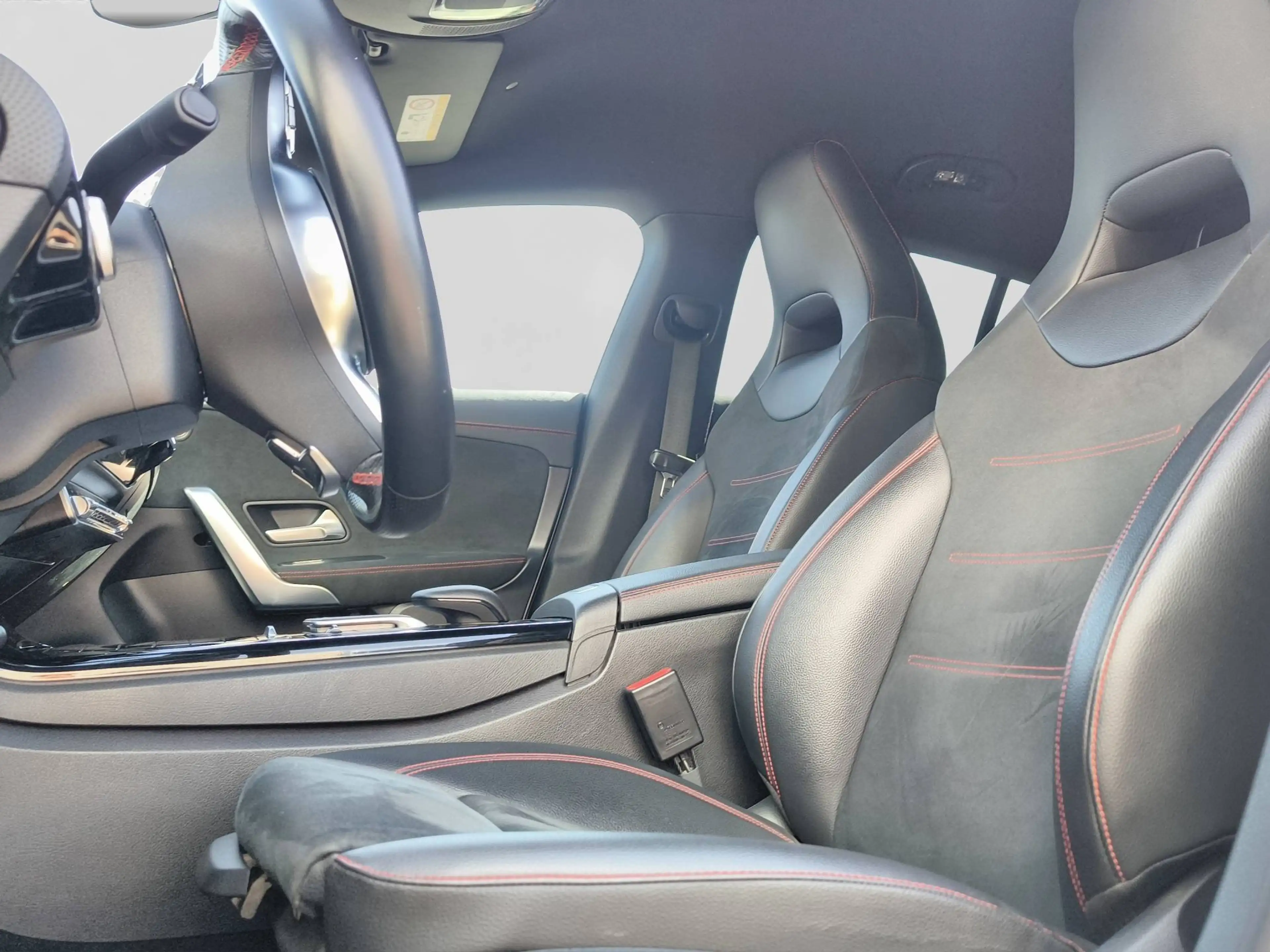 Mercedes-Benz CLA 220 CLA 220 d  AMG*Multibeam*MBUX*Night*Distronic*Kamera* — photo 10