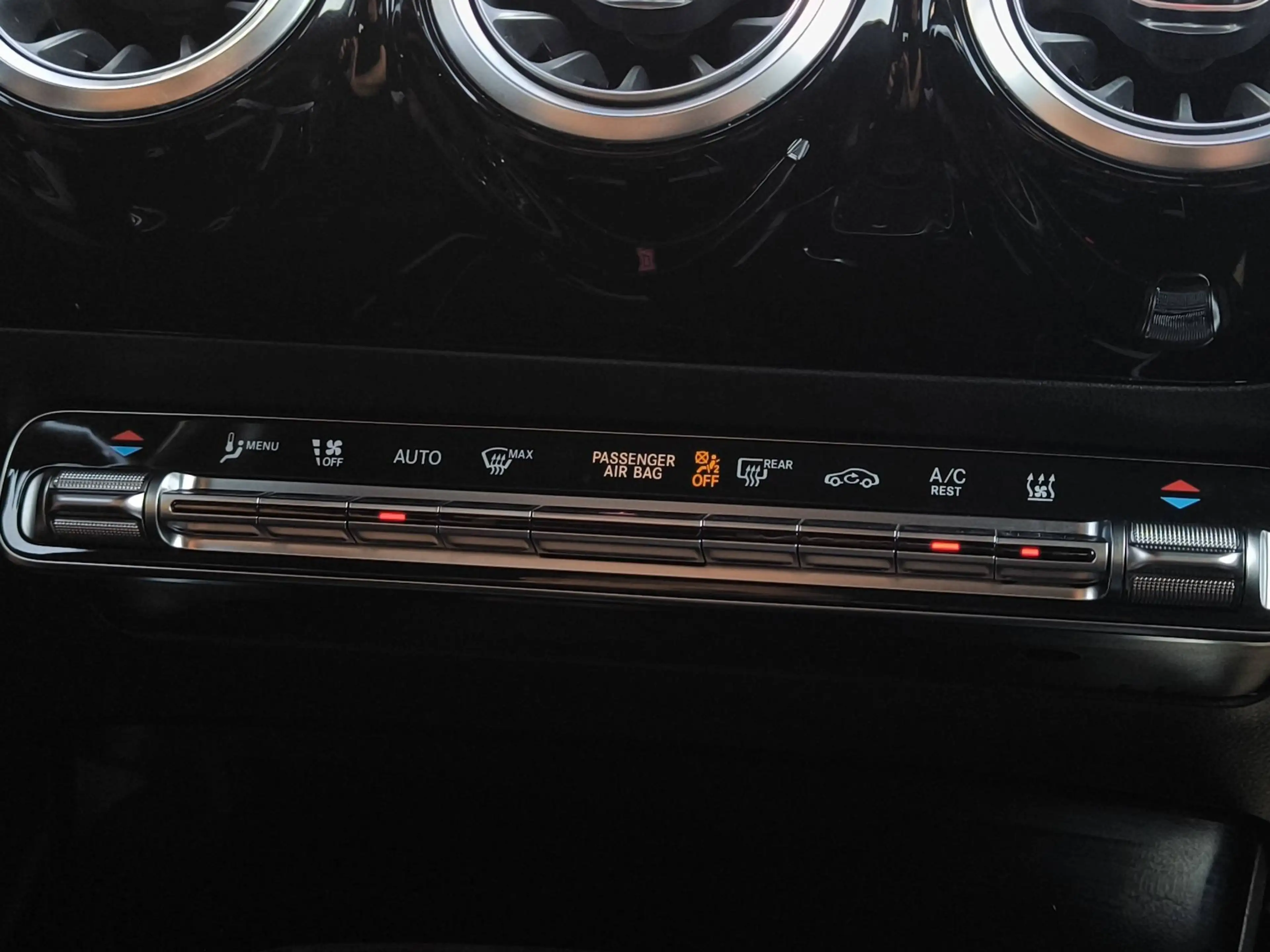 Mercedes-Benz CLA 220 CLA 220 d  AMG*Multibeam*MBUX*Night*Distronic*Kamera* — photo 14