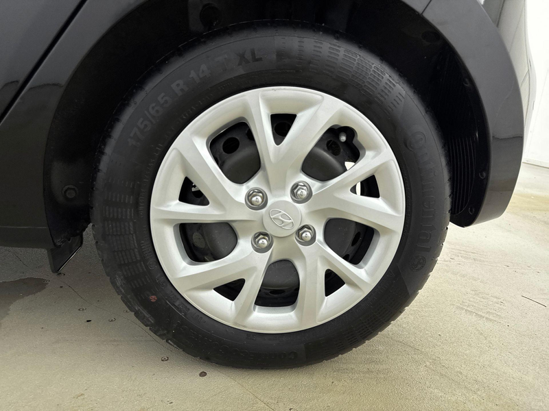 Hyundai i10 1.0i Comfort | Lage km-stand! | Navigatie | Apple — photo 12