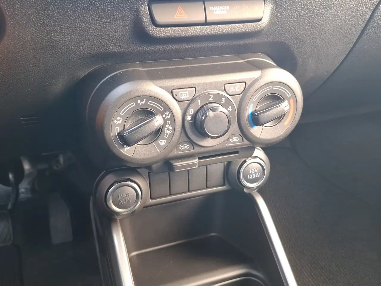 Suzuki Ignis 1.2 Mild-Hybrid Club KLIMA / DAB+ / LED-SCHEINWERF 14