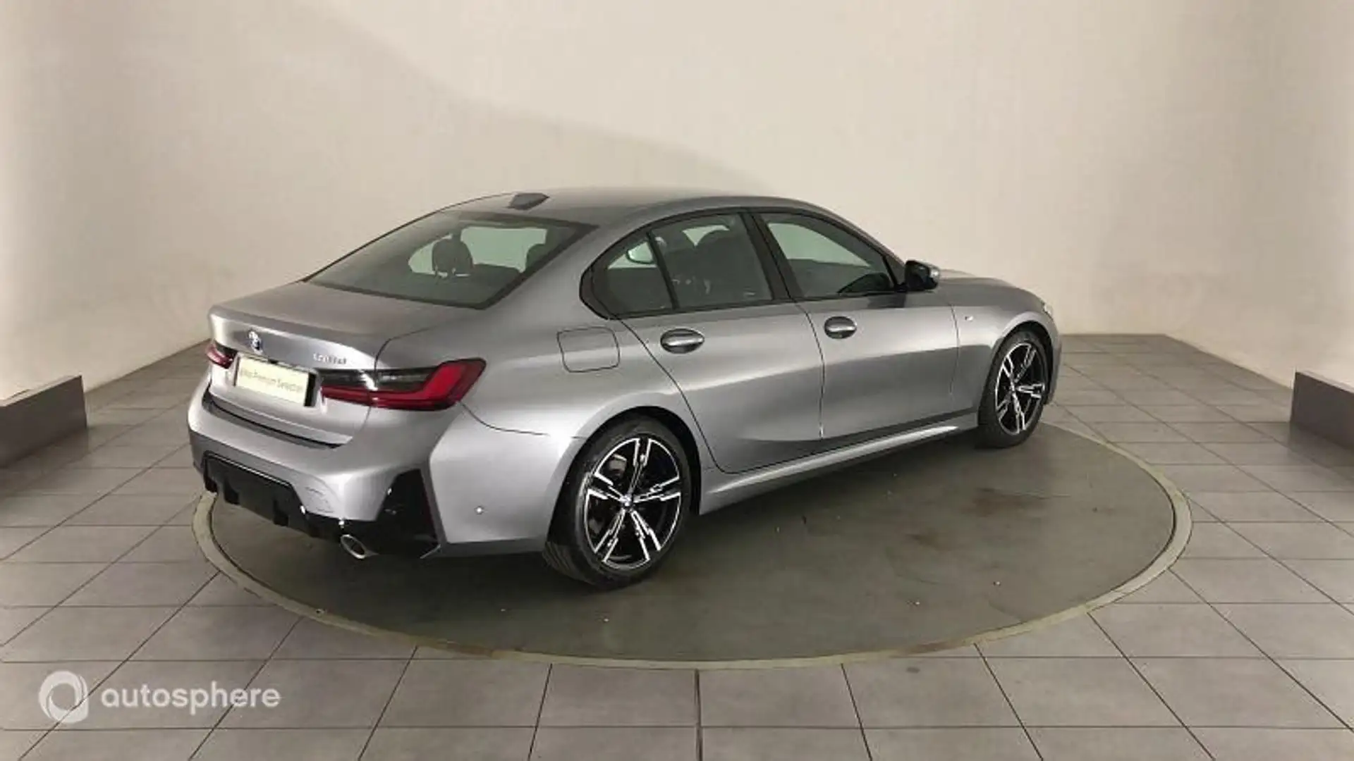 BMW 318 318dA 150ch M Sport - 2