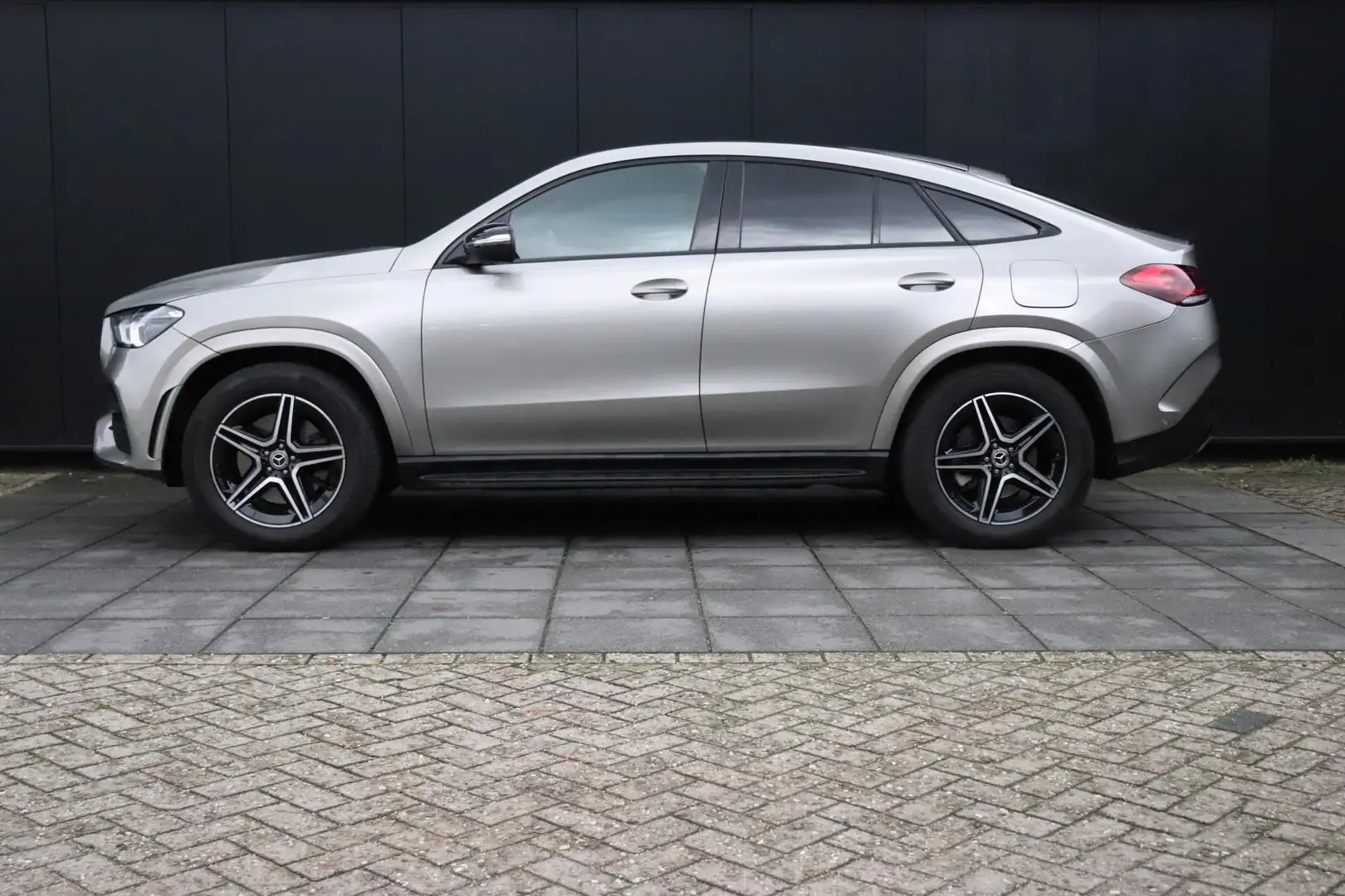 Mercedes-Benz GLE 350 e 4MATIC AMG | PANO-DAK | BURMESTER | CAMERA | CRU Grau - 2