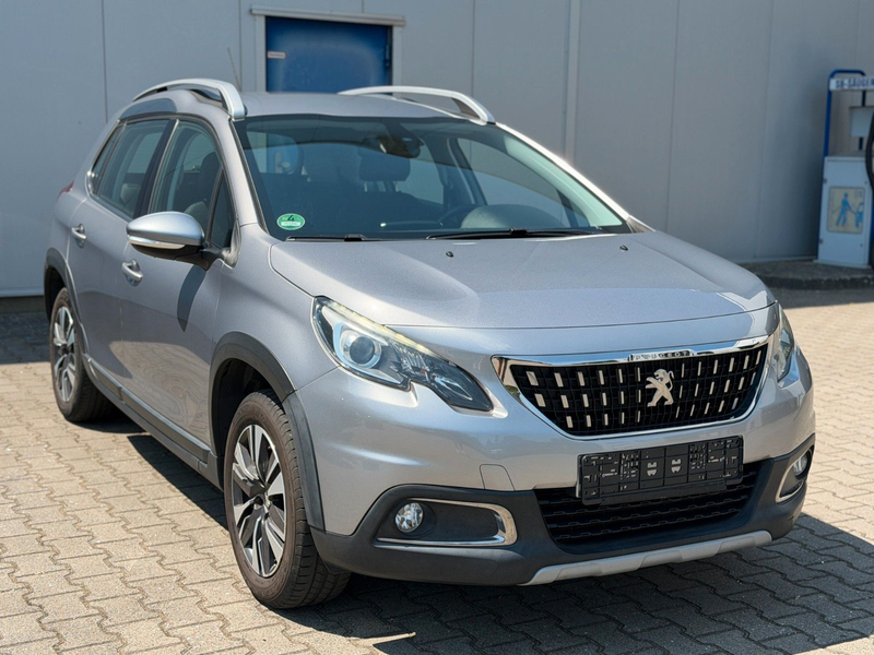 Peugeot 2008 Allure *Automatik *PDC *Tüv * Service Neu — photo 5