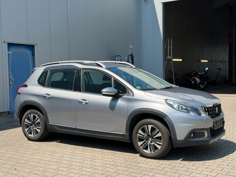 Peugeot 2008 Allure *Automatik *PDC *Tüv * Service Neu