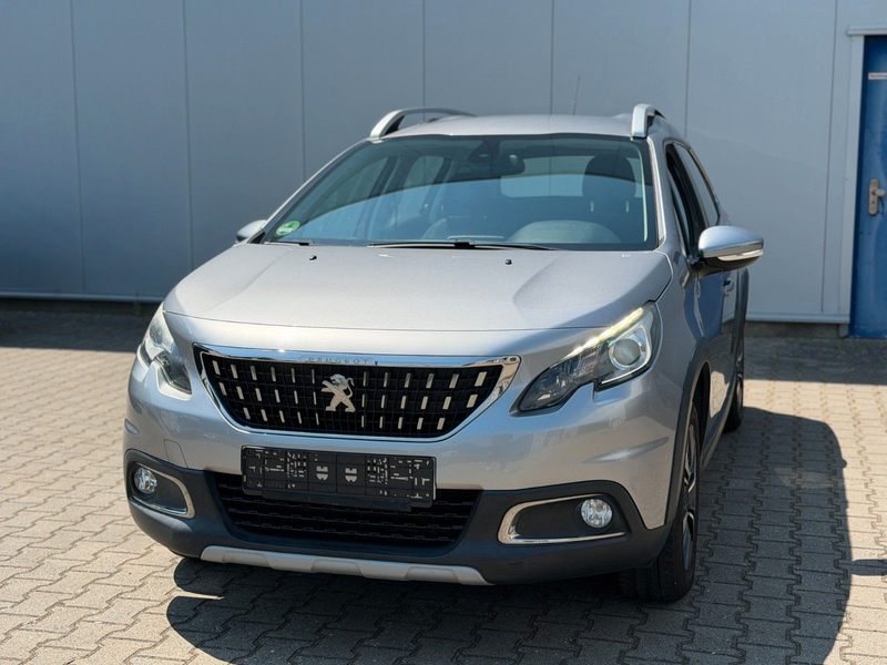 Peugeot 2008 Allure *Automatik *PDC *Tüv * Service Neu — photo 6