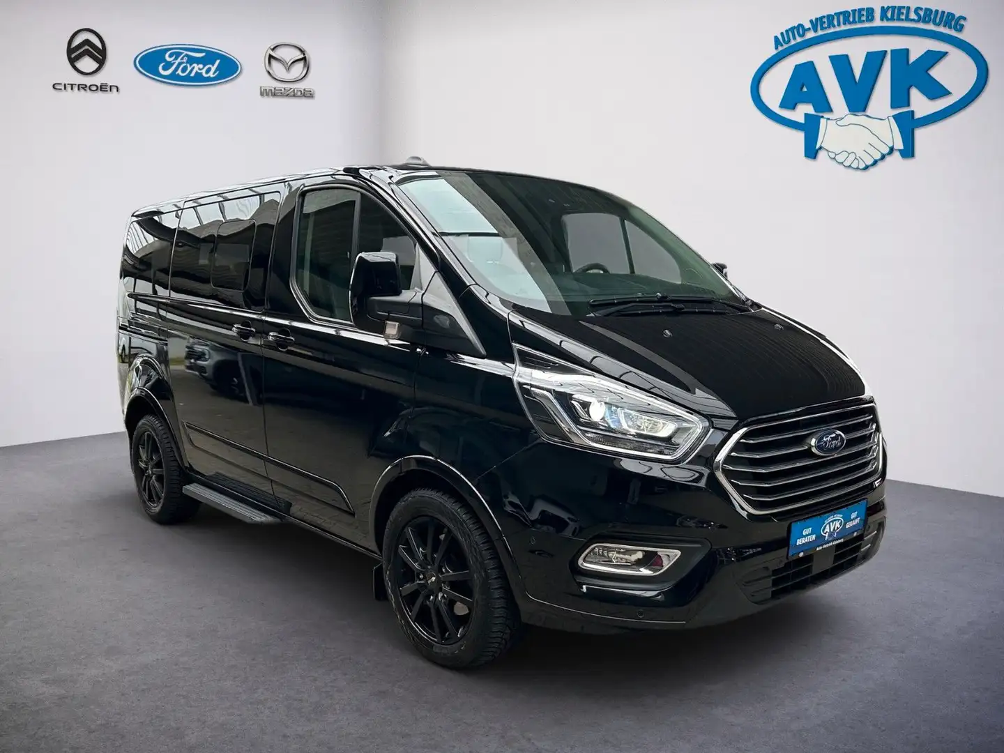 Ford Tourneo Custom Schwarz - 1