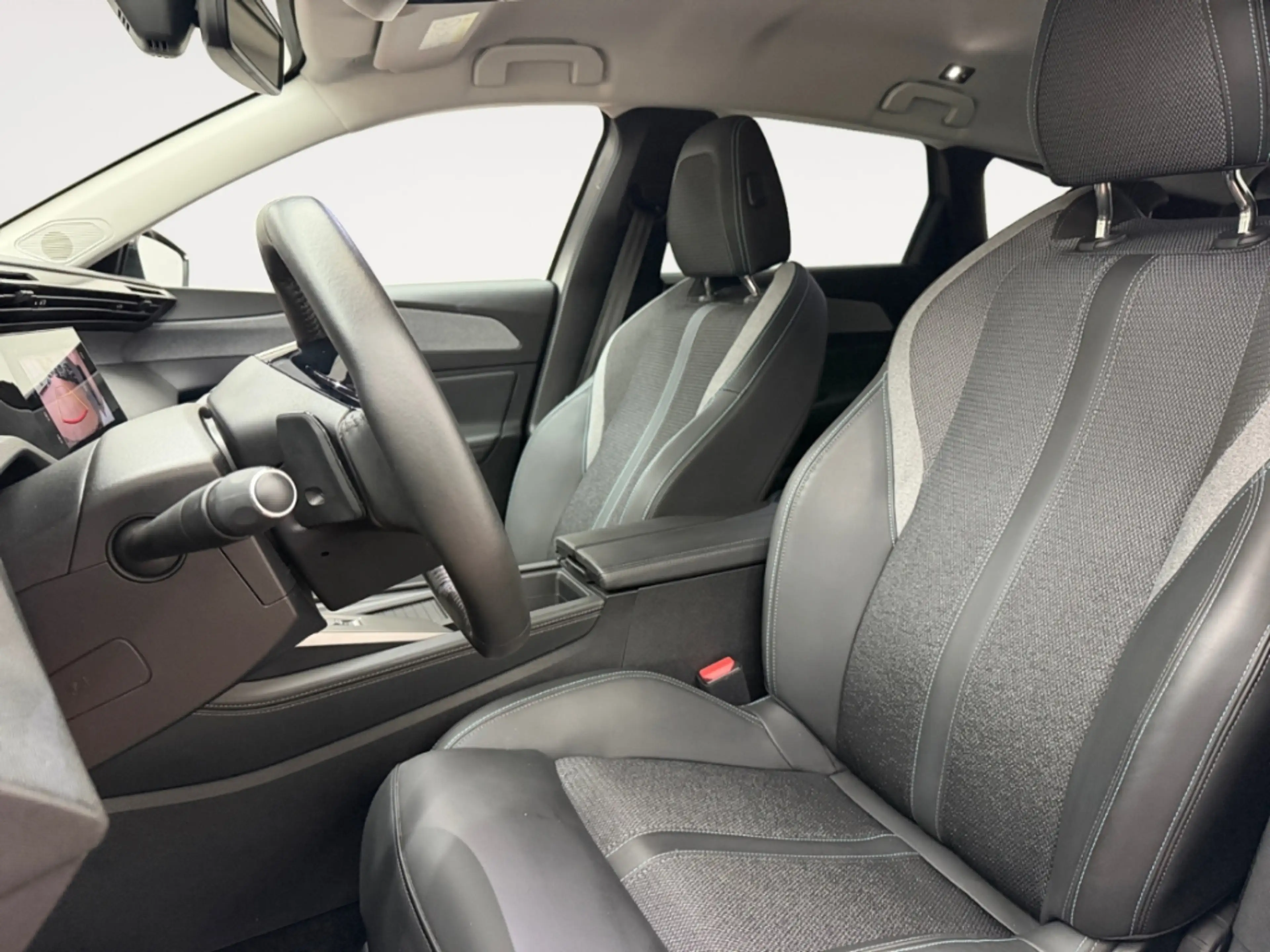 Peugeot 308 SW Allure AUTOMATIK ALLWETTER NAV LED DIG-DISPLAY — photo 9