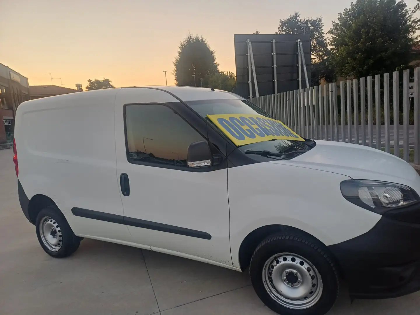 Fiat Doblo 1.3 MJT Cargo Lamierato Blanc - 2