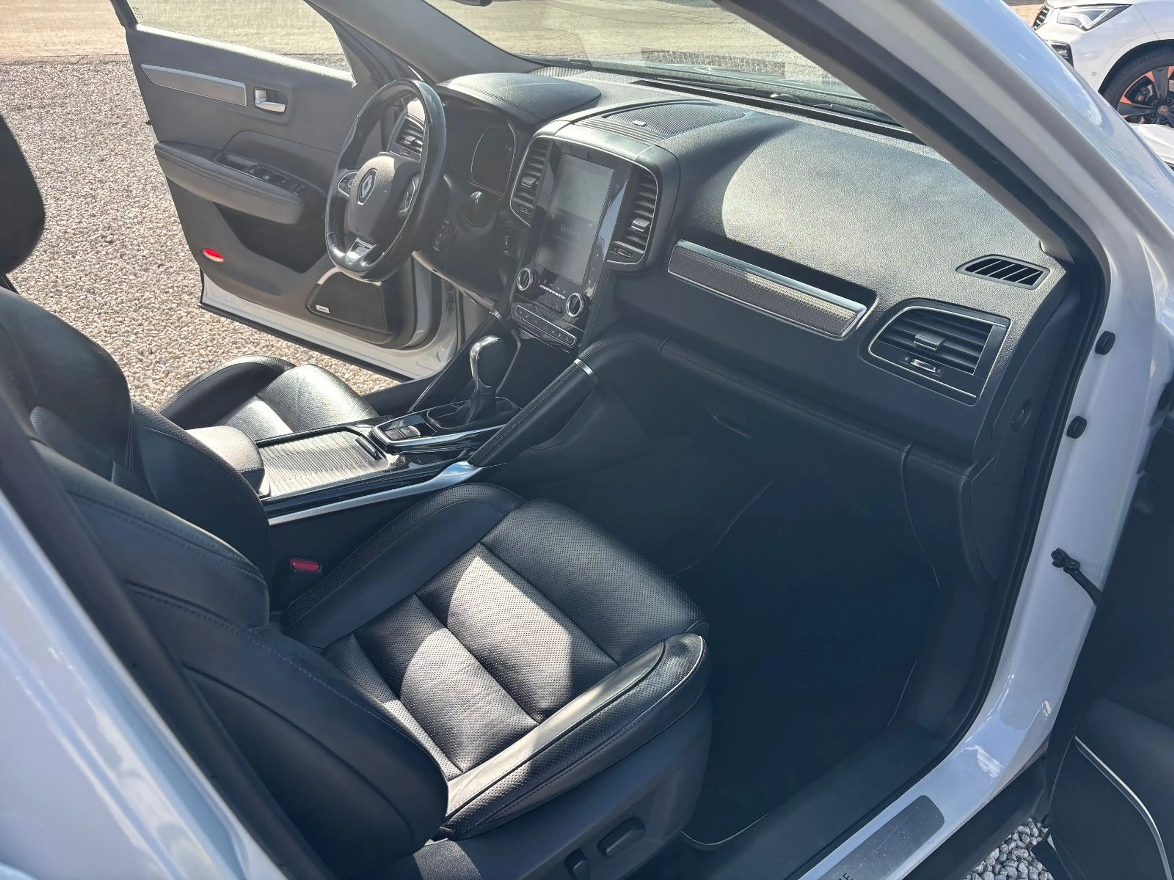 Renault Koleos 2.0 dCi Initiale Paris 4x4 +AUTOMATIK+ — photo 12