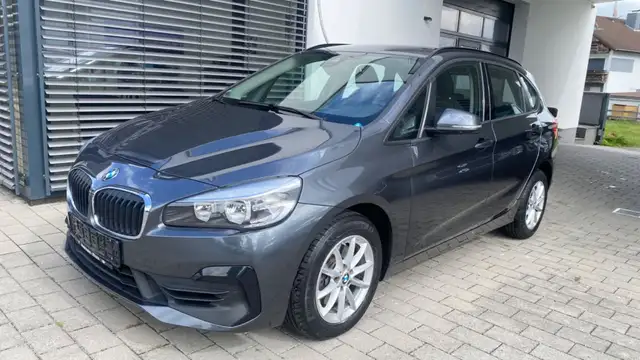 BMW 220 Baureihe 2 Active Tourer 220 i Advantage