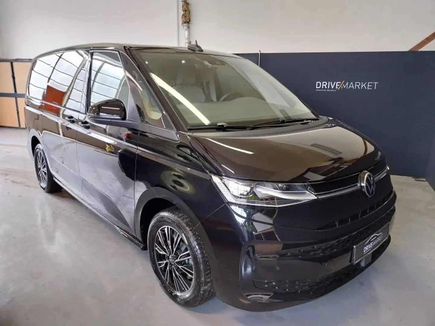 Volkswagen T7 Multivan Life LONG Noir - 1