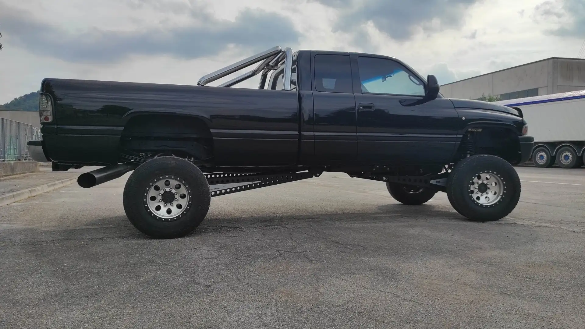 Dodge RAM 2500 cummins - 1