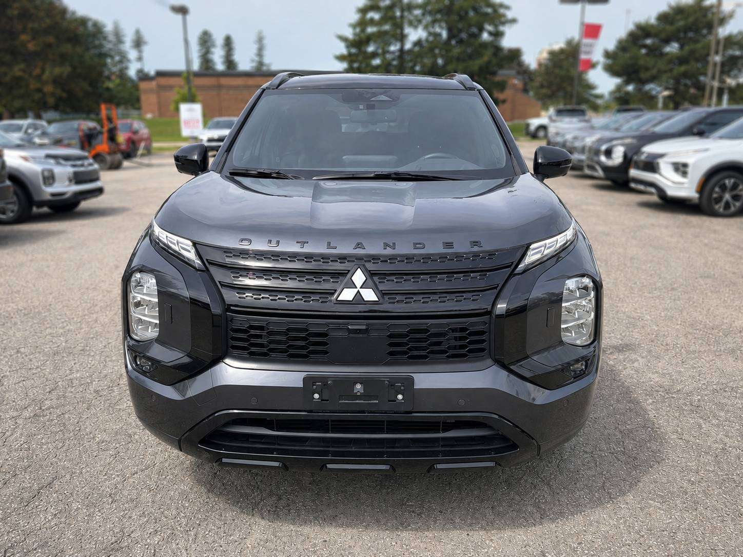 2024 Mitsubishi Outlander