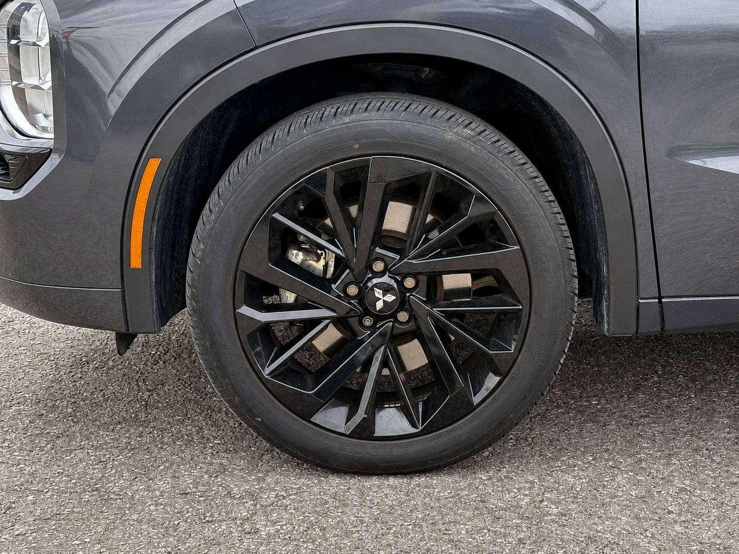 2024 Mitsubishi Outlander