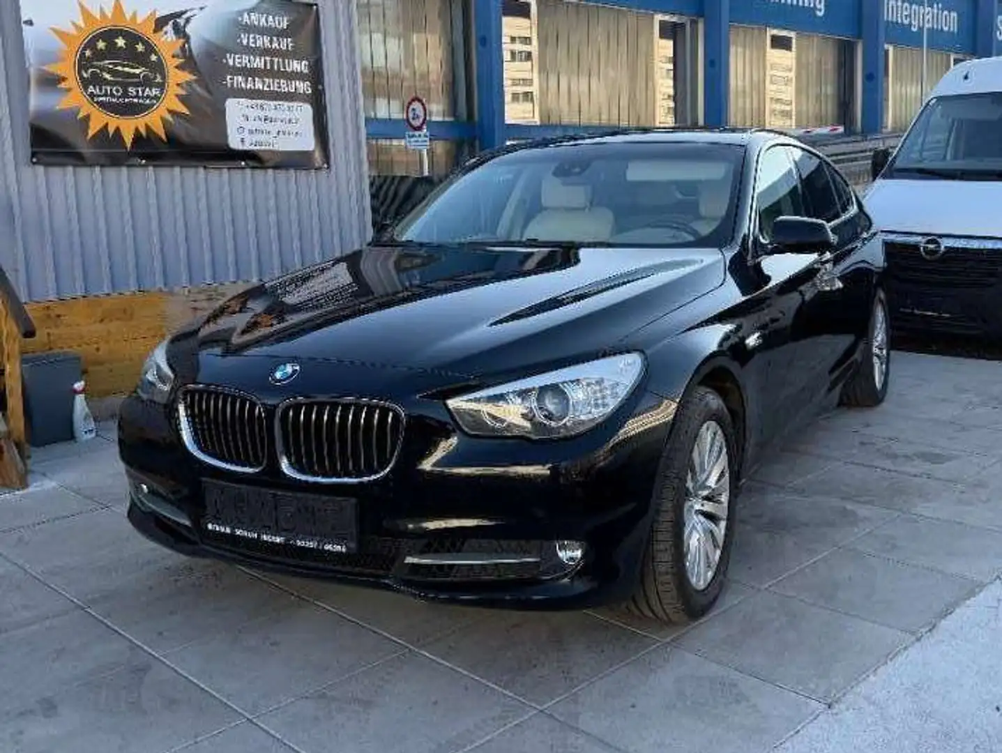 BMW 530 530 d xDrive Černá - 1
