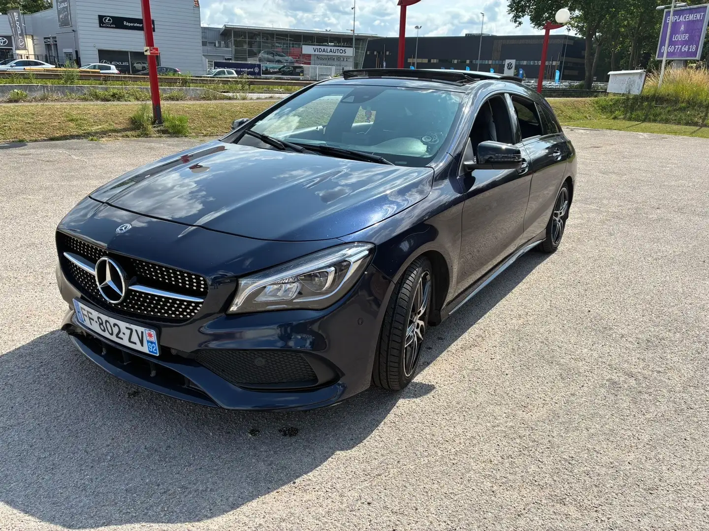 Mercedes-Benz CLA 220 Shooting Brake d 7G-DCT Fascination - 2