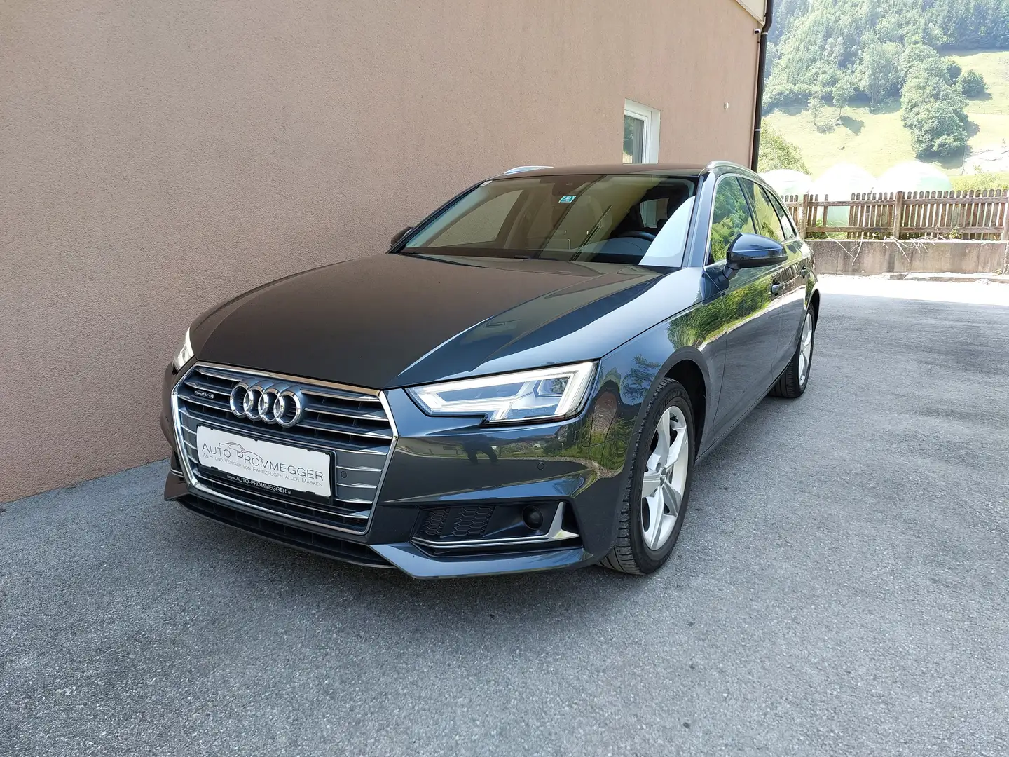 Audi A4 Avant 40 quattro sport *ACC*VIRTUAL*MATRIX* Grau - 2