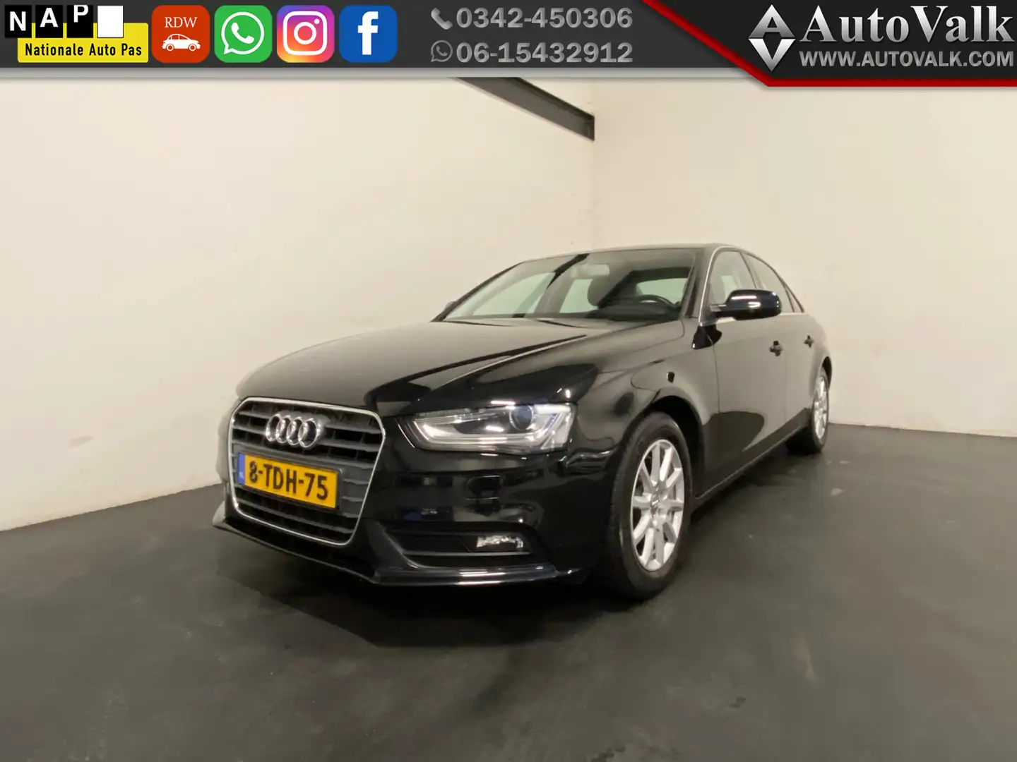 Audi A4 Limousine 1.8 TFSIe Edition Schwarz - 1