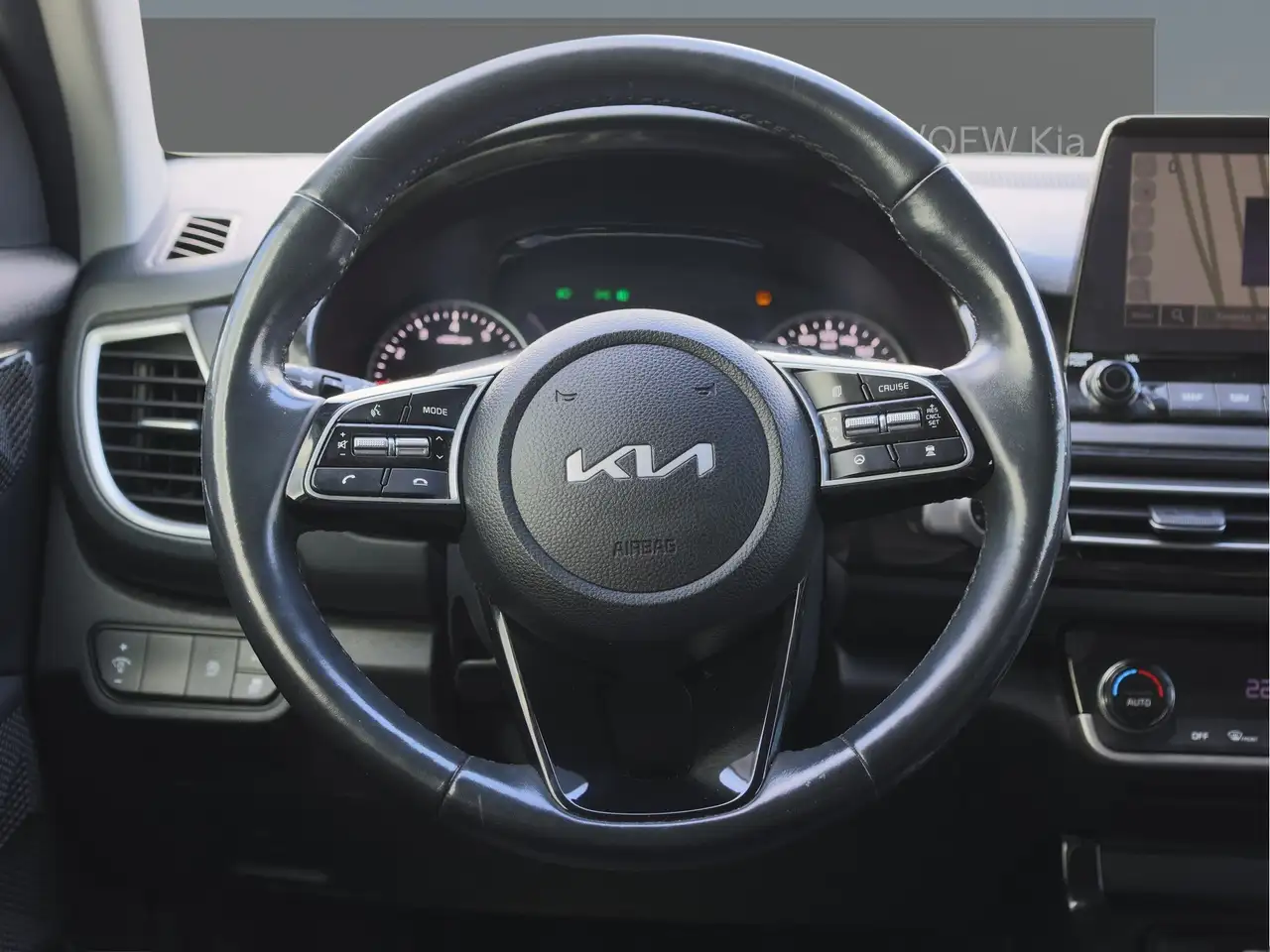 Kia Seltos снимка Kia Seltos