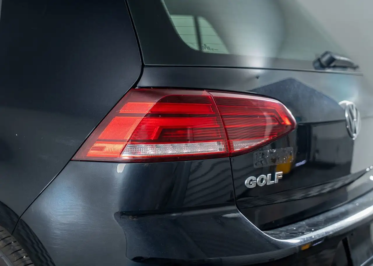 Volkswagen Golf снимка Volkswagen Golf