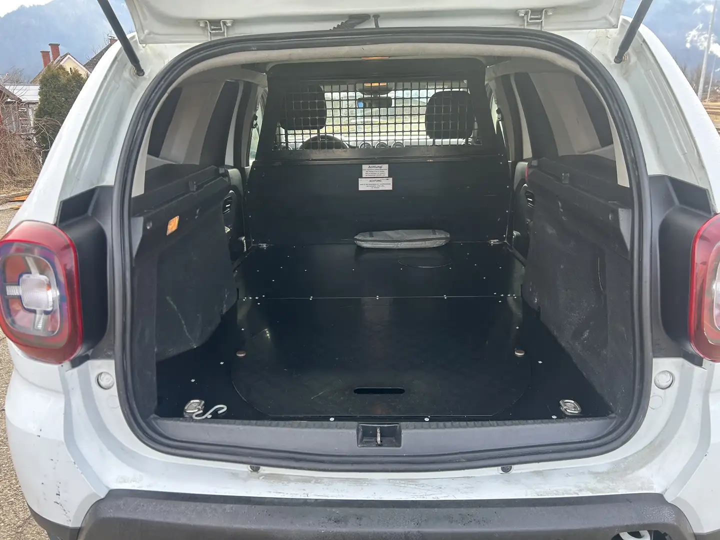 Dacia Duster Blue dCi 115 ,4WD—-Email werden nicht beantworte - 1