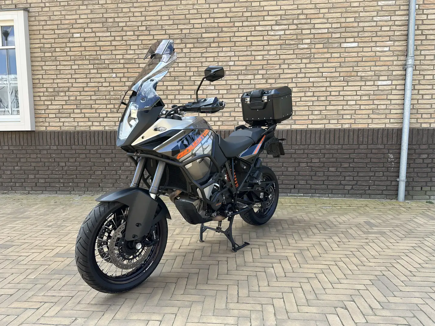 KTM 1190 Adventure Grijs - 2
