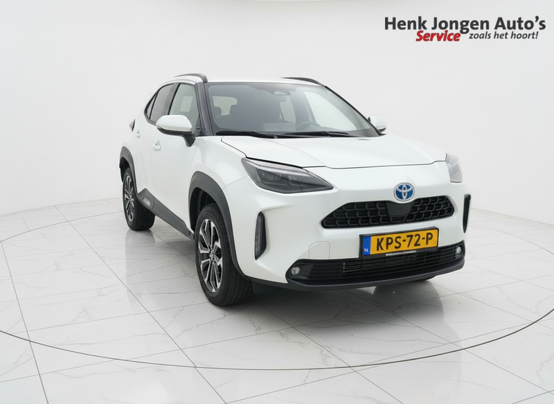 Toyota Yaris Cross 1.5 Hybrid 115 First Edition uit 2025 Rijklaar + F