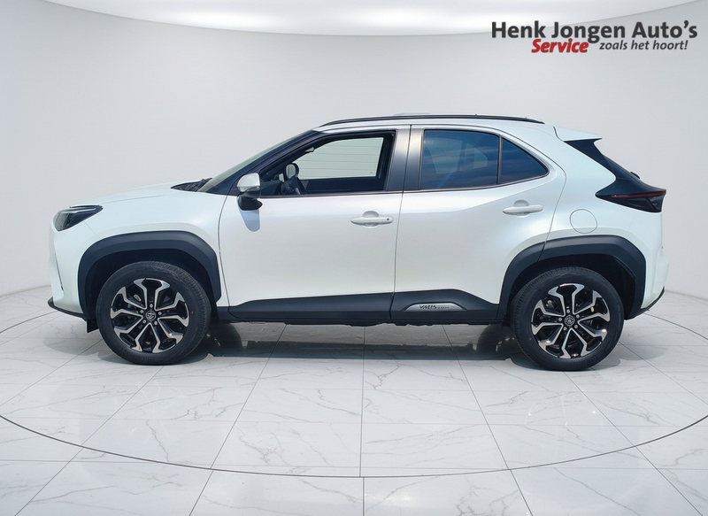 Toyota Yaris Cross 1.5 Hybrid 115 First Edition uit 2025 Rijklaar + F — photo 5