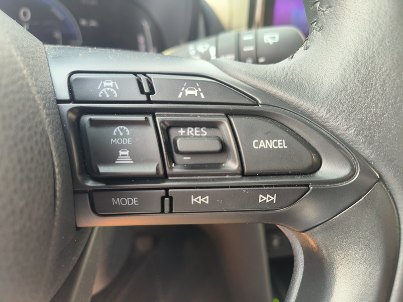 Toyota Yaris Cross 1.5 Hybrid 115 First Edition uit 2025 Rijklaar + F — photo 10