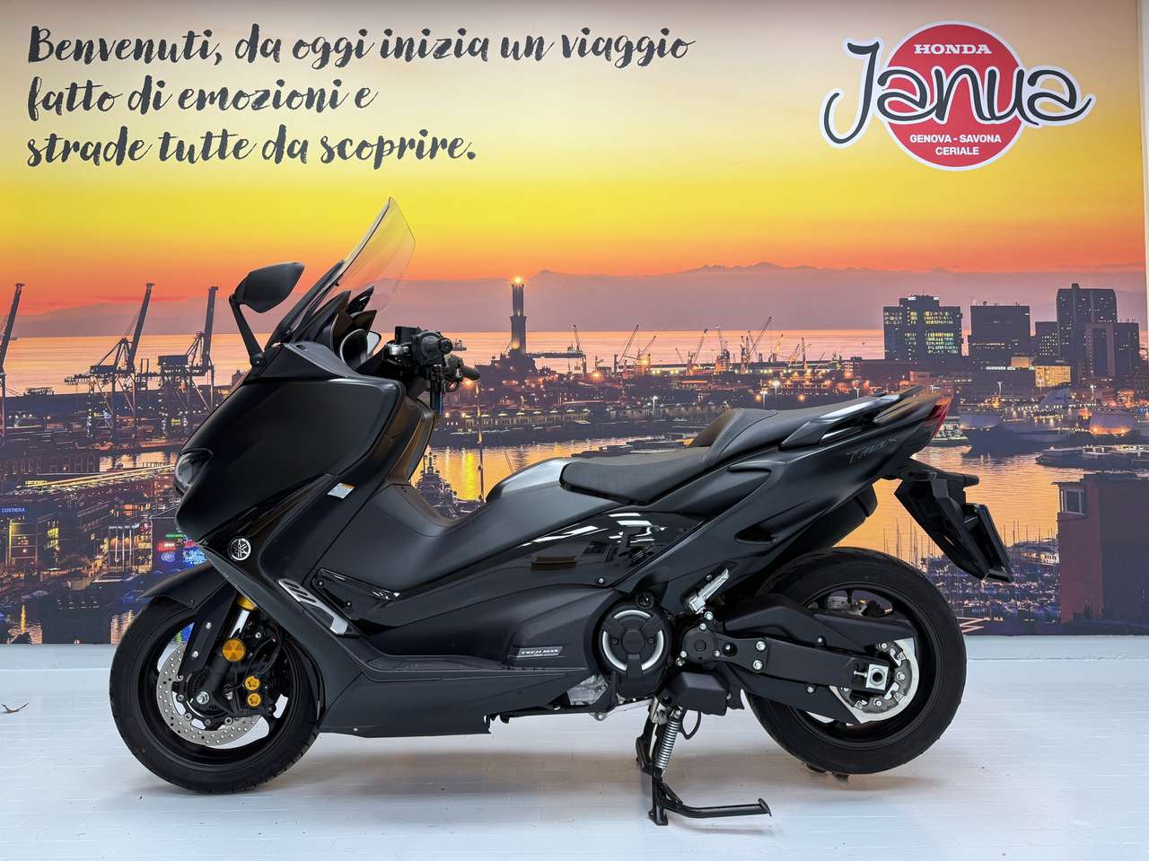 Yamaha TMAX 560 T-MAX TECH MAX 560