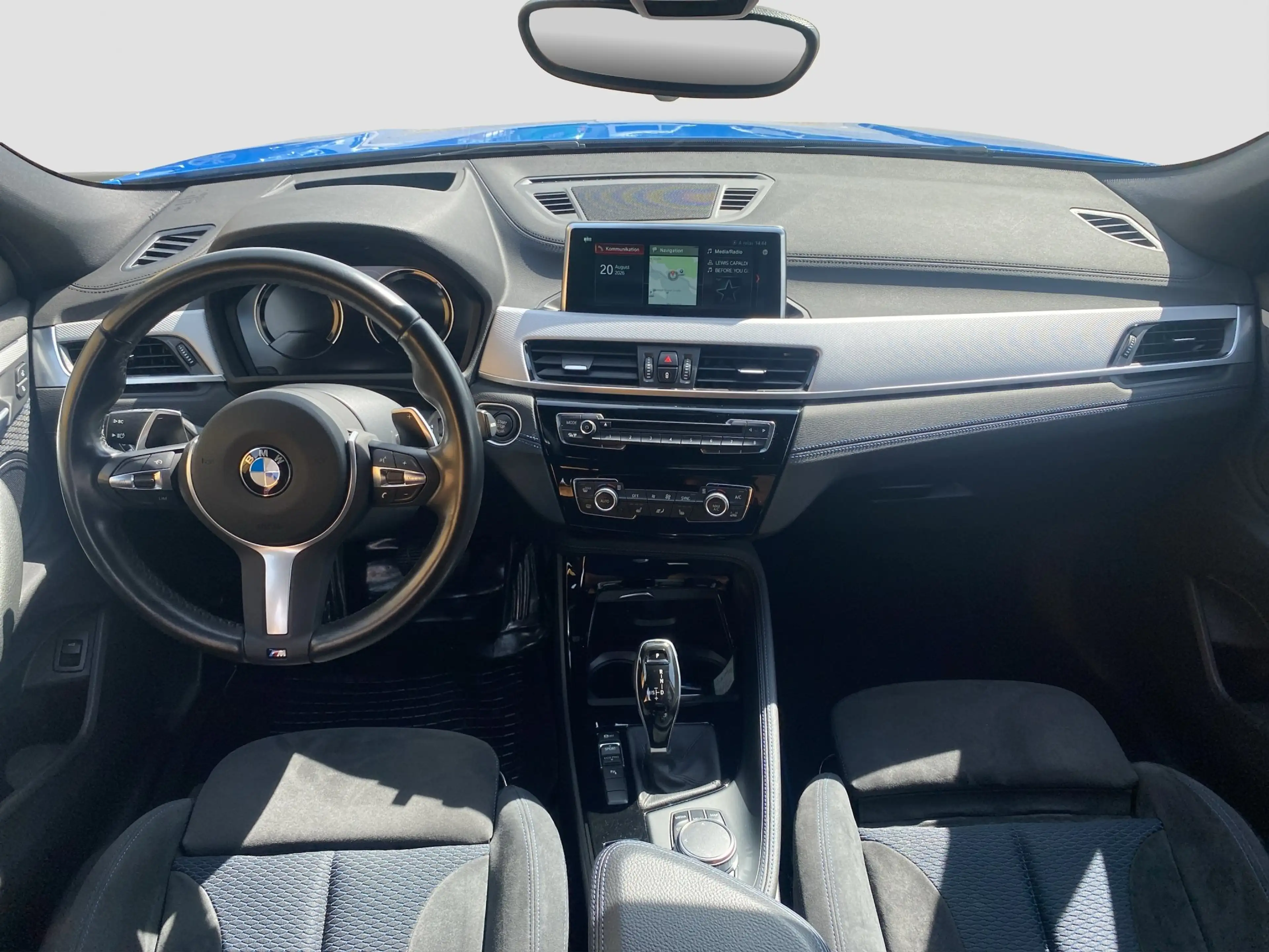 BMW X2 sDrive 20i ///M-Sport LED SpurAss HUD HiFi — photo 12