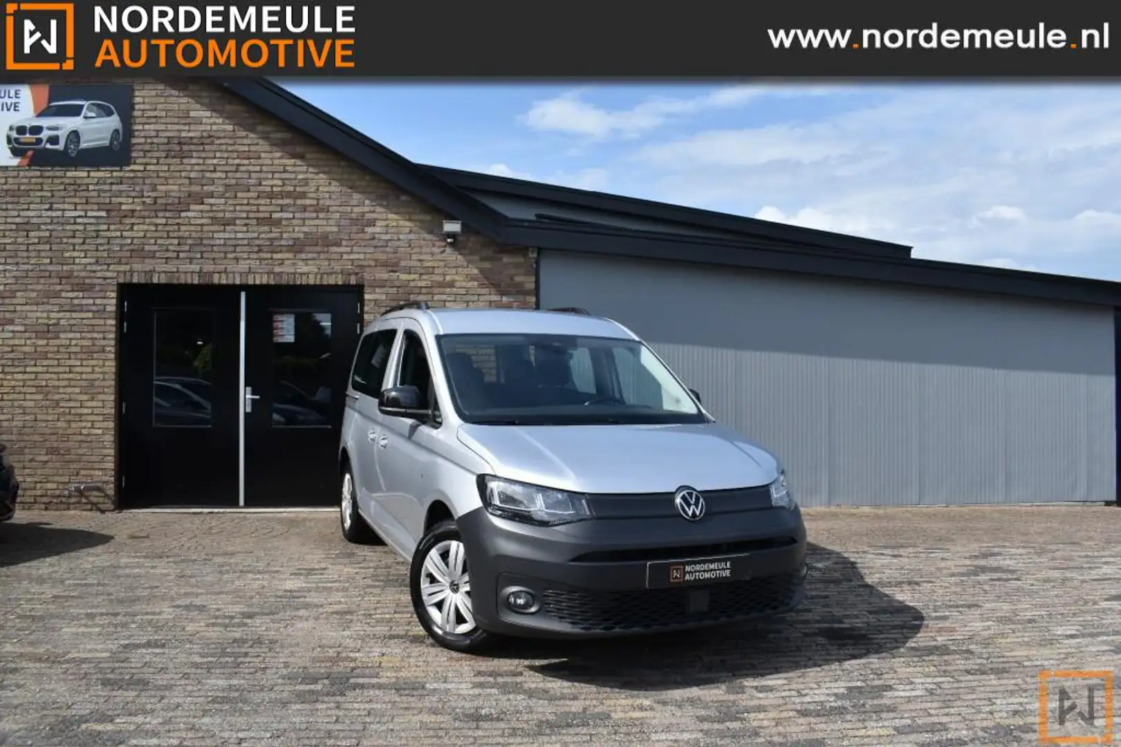 Volkswagen Caddy 1.5 TSI 5P, Cruise, ACC, Apple Carplay Grijs - 1