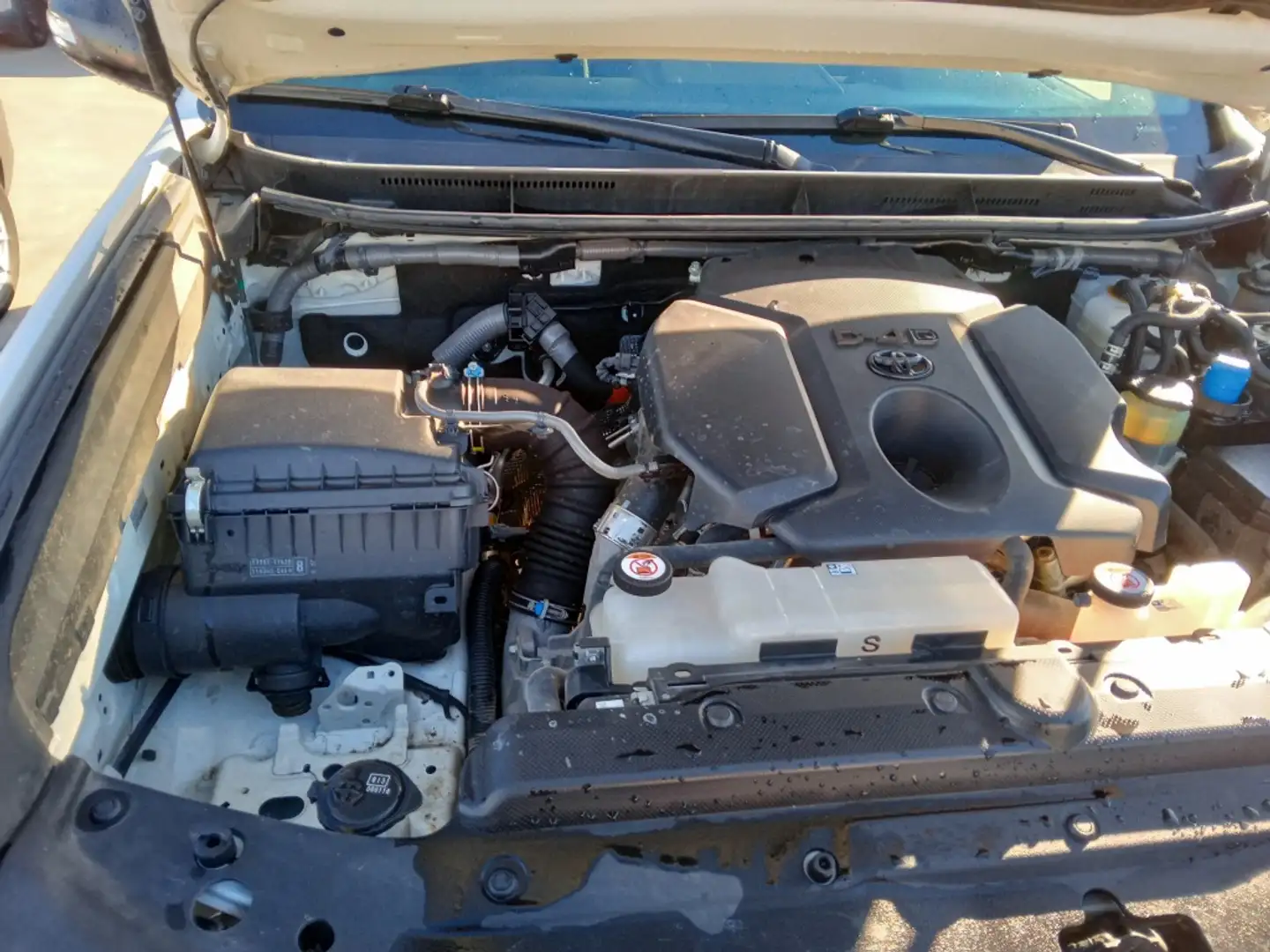 Toyota Land Cruiser D-4D GX Blanco - 2