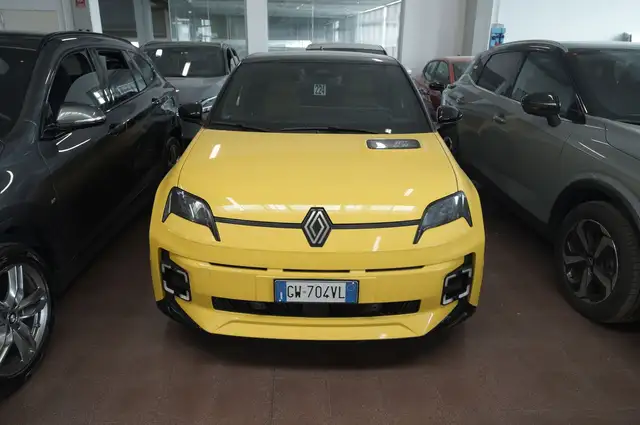 Renault R 5 view 9
