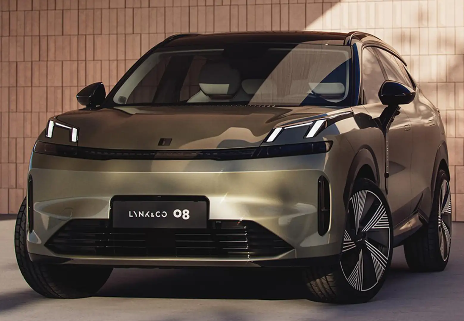 Lynk & Co 08 1.5 PHEV More Grau - 1