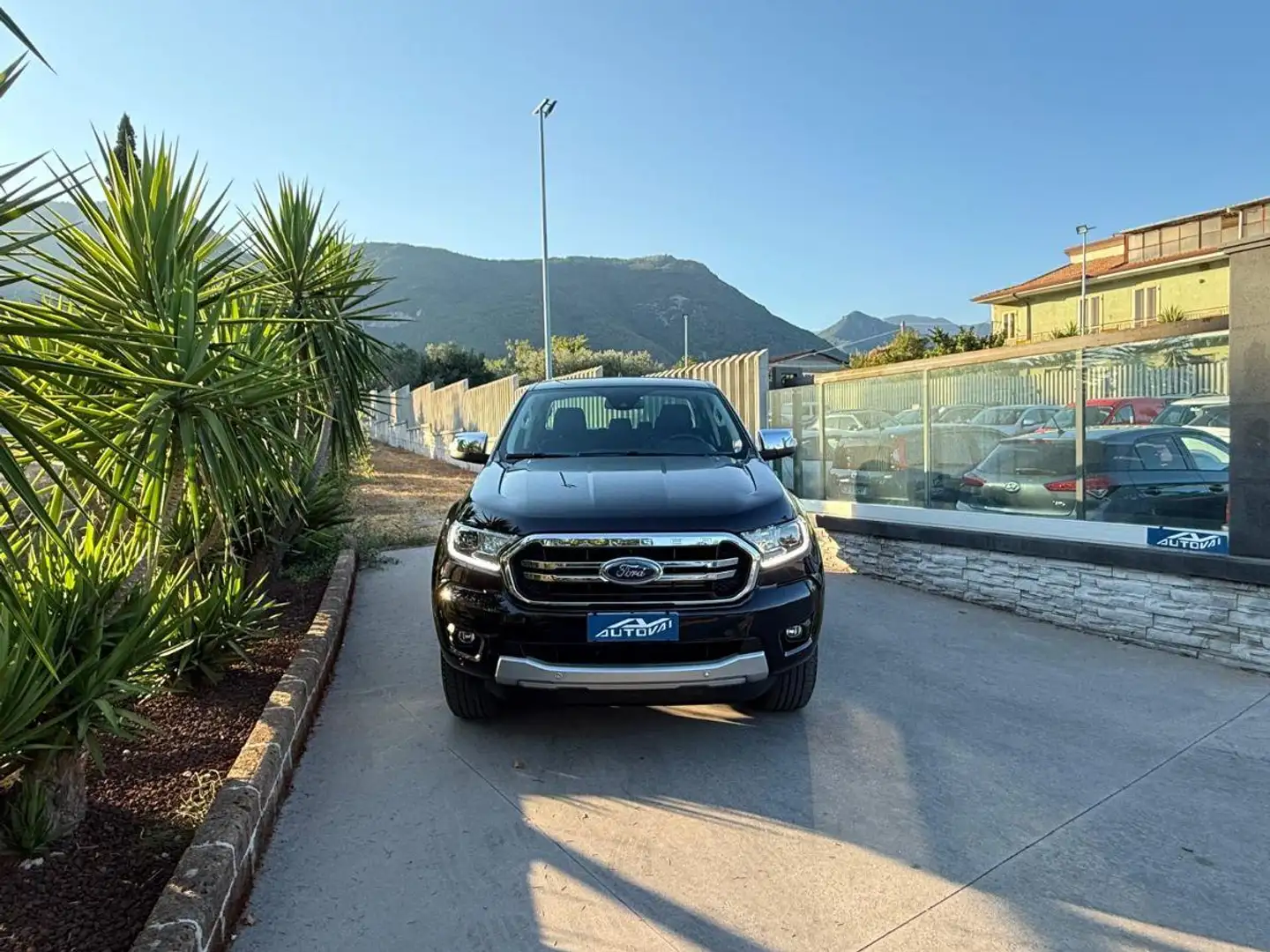 Ford Ranger 2.0 ECOBLUE DC Limited 5pt. Nero - 2