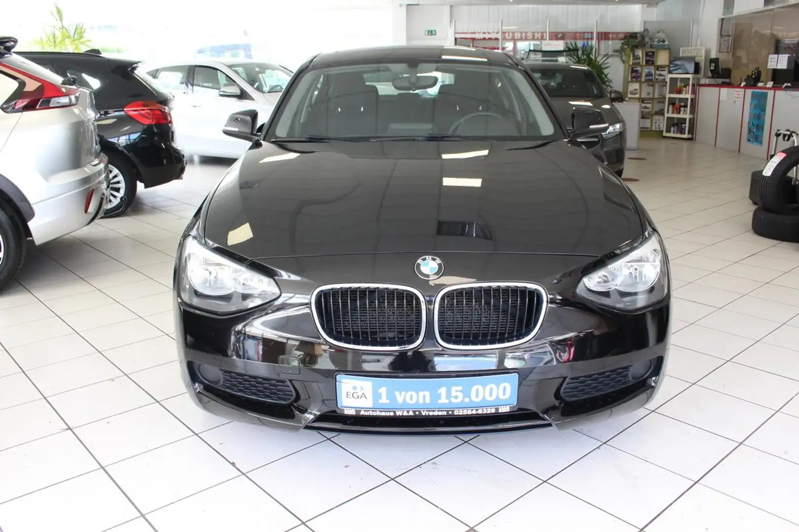 BMW 114 i Multifkt.lenkrad.Schiebedach.Klima Noir - 2