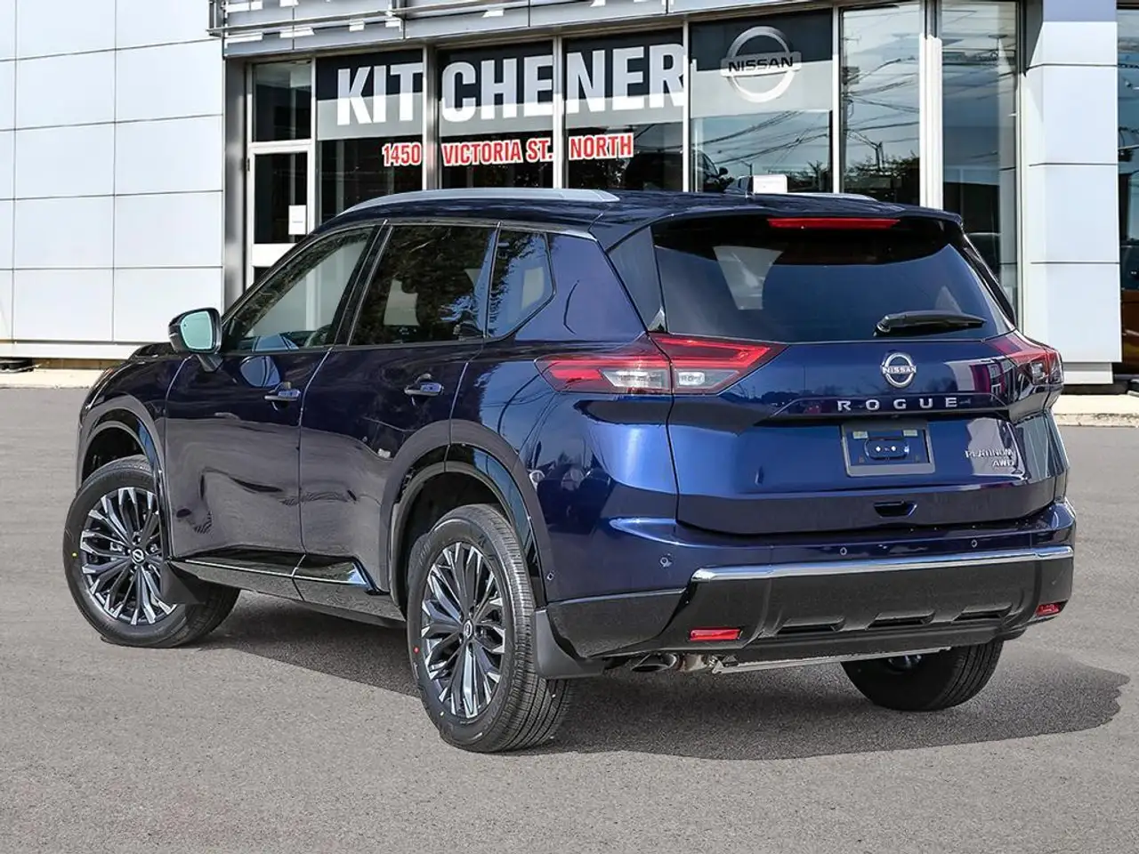 Nissan Rogue снимка Nissan Rogue